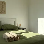 Apartment 3 Chambres, Cozy Fibre Ascenseur *