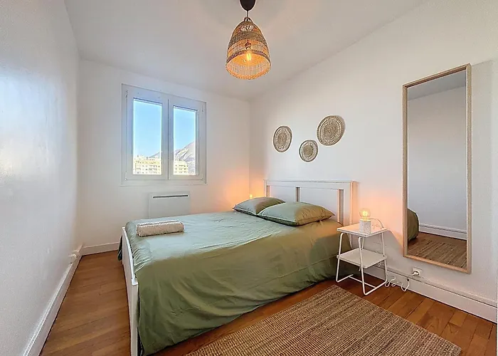 3 Chambres, Cozy Fibre Ascenseur *